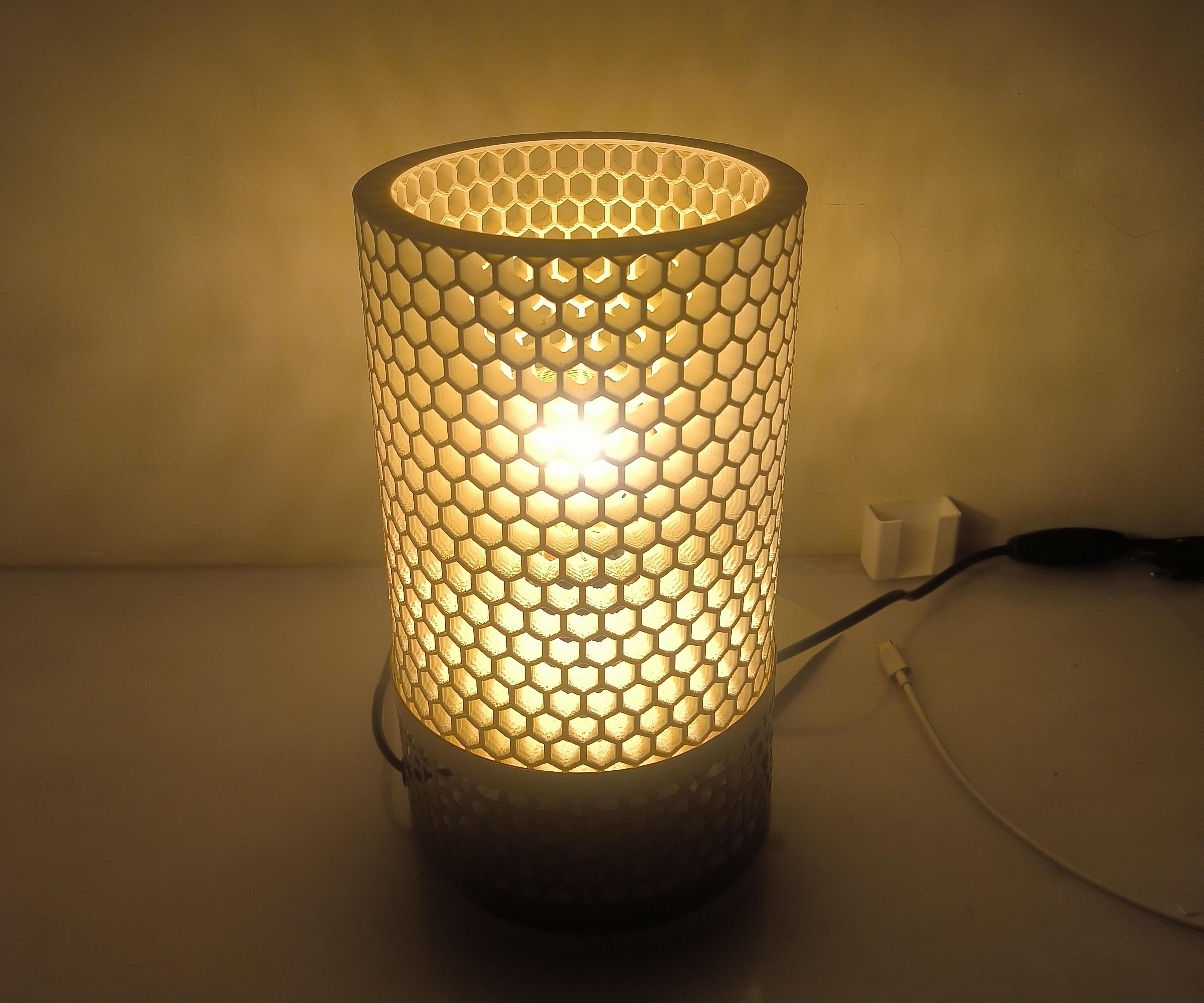 3d Printed Honeycomb Lamp