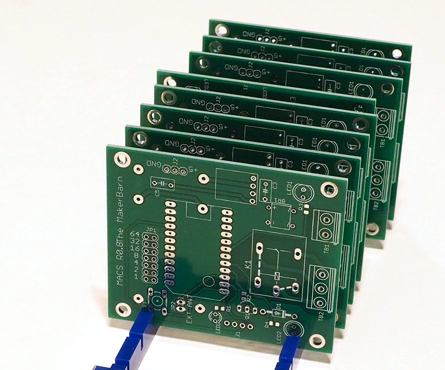 Simple Circuit Board Rack