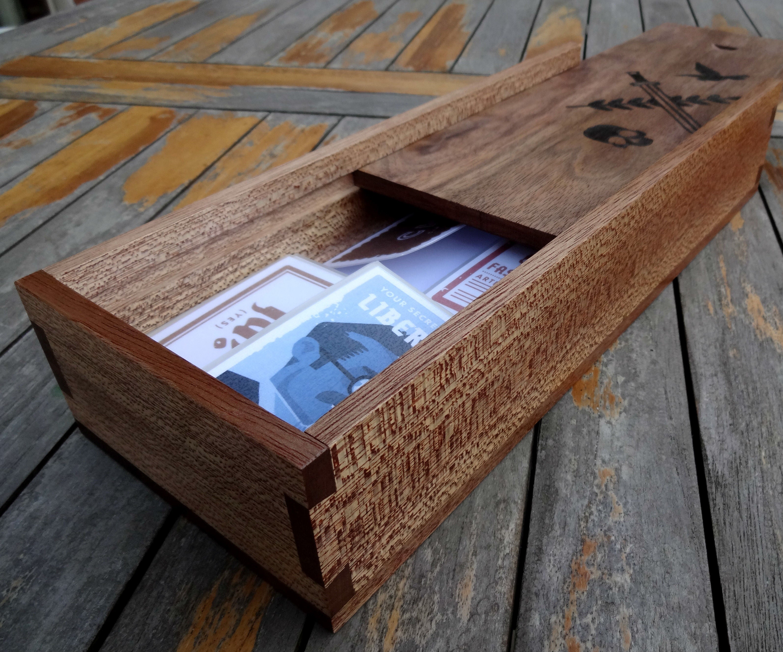 Secret Hitler Dovetail Box (only Hand Tools)