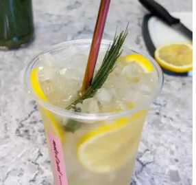 How to Make "Sprite" With Pine Needles! (Uses White Pine)