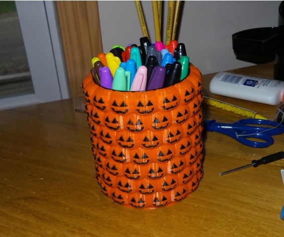 3D Printed Halloween Pencil Holder