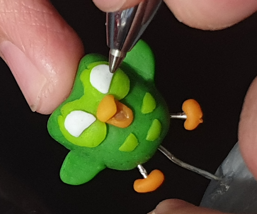 Sculpting the Duolingo Character With Polymer Clay