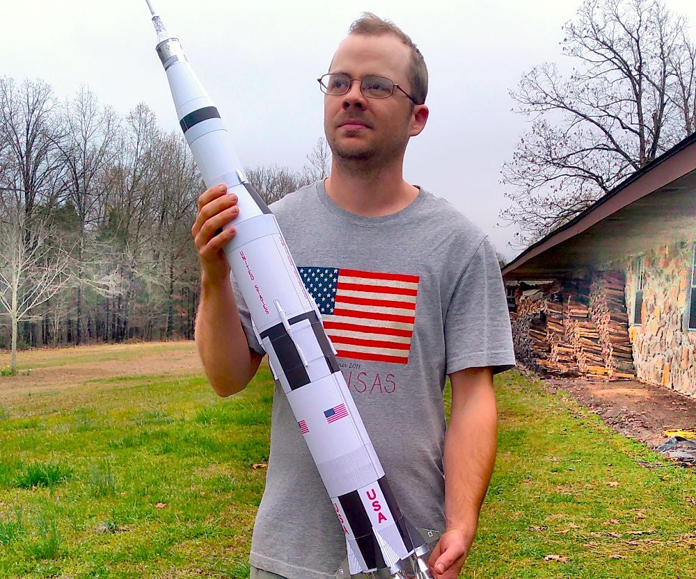 Print and Assemble the Saturn V Moon Rocket - 1:96 Scale Paper Model