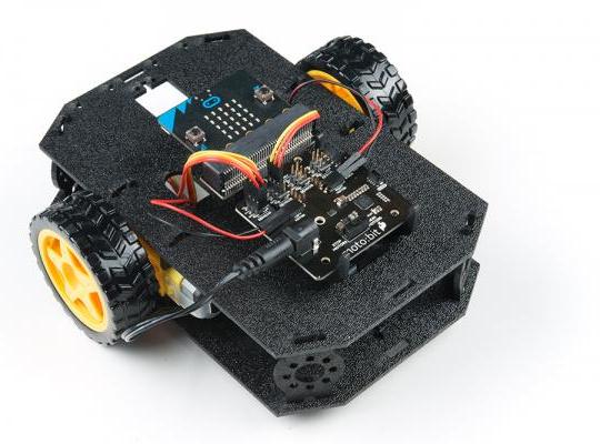 How to Create and Code Your Own REMOTE CONTROL Micro:Bot! (EHMS)