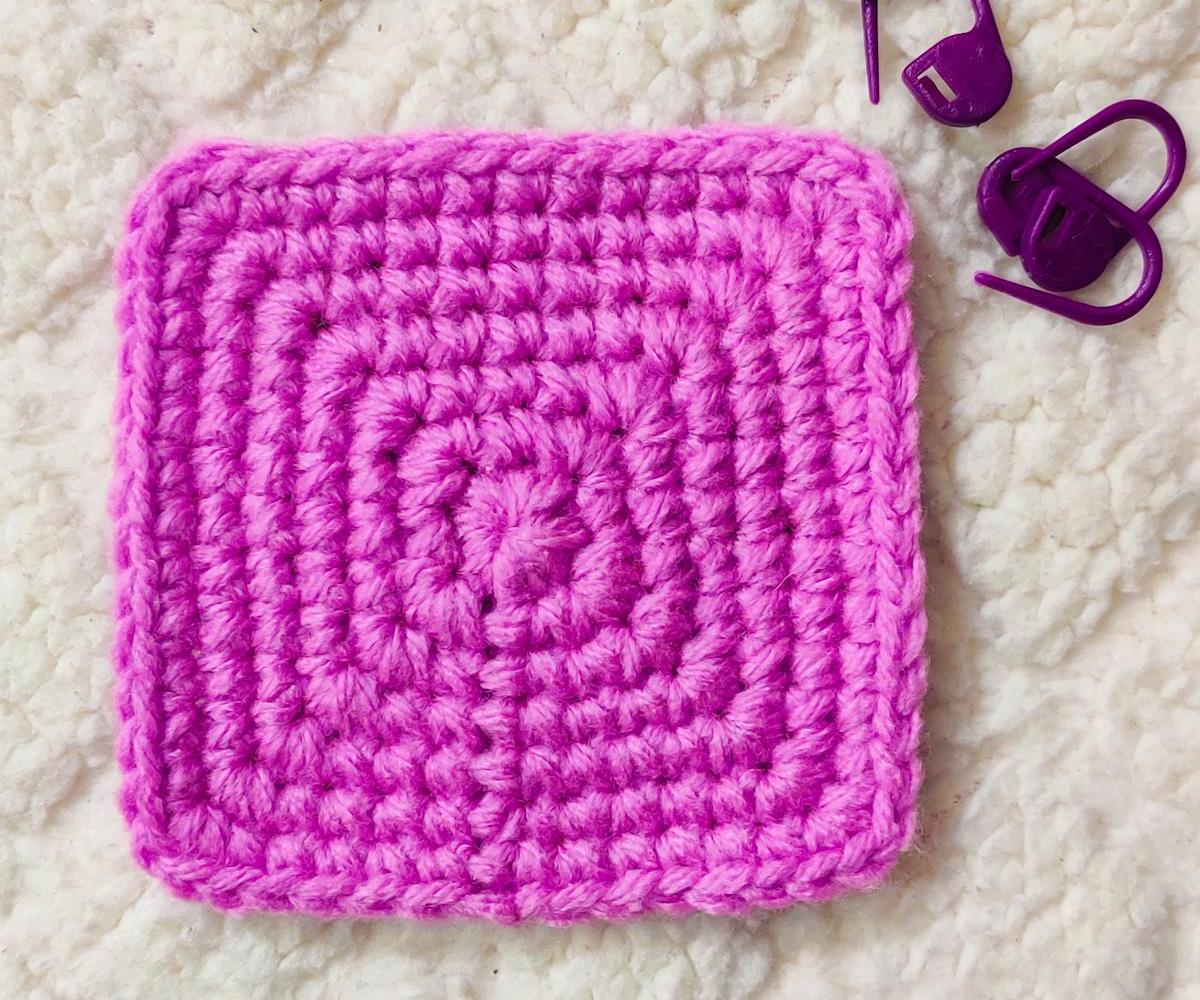 Single Crochet Square Base Pattern for Bags and Baskets