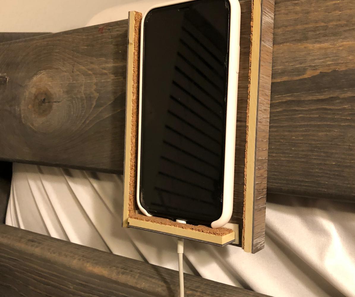 Phone Stand for Bunk Bed