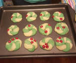 How to Make Christmas Wreath Cookies