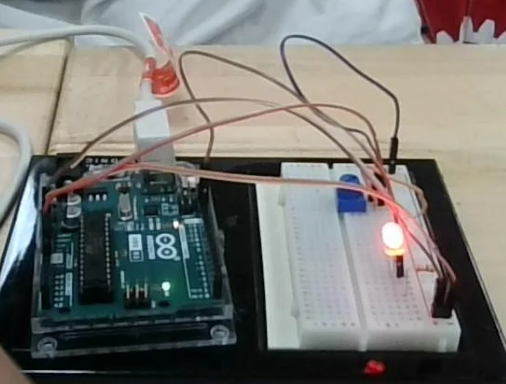 Adjustable Frequency of LED Using an Arduino