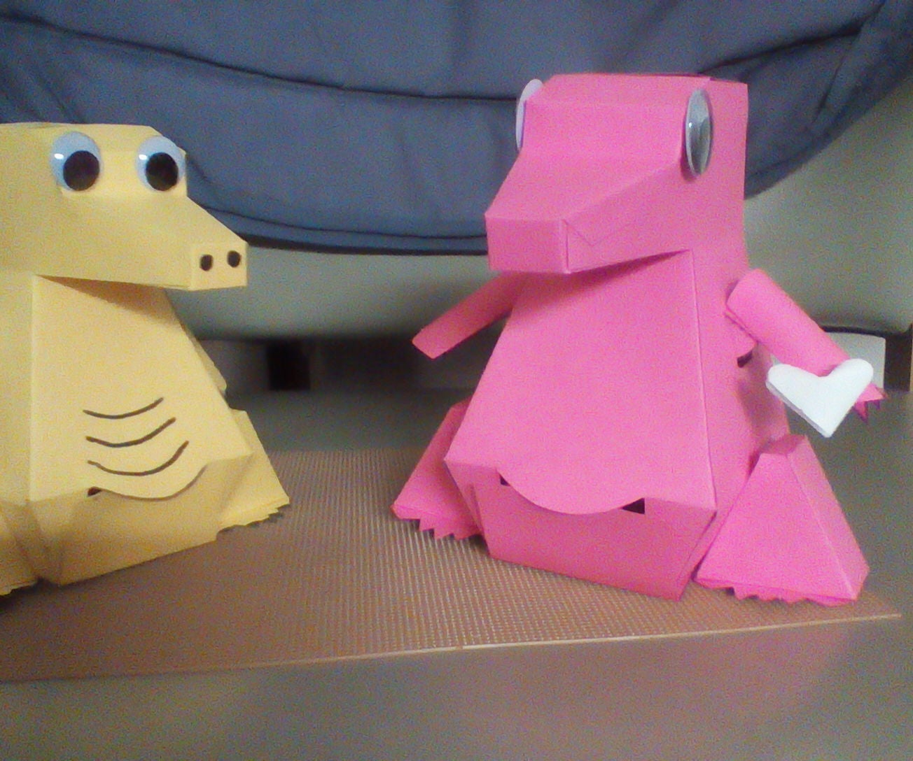 Moving Paper Dragon Piggy Bank