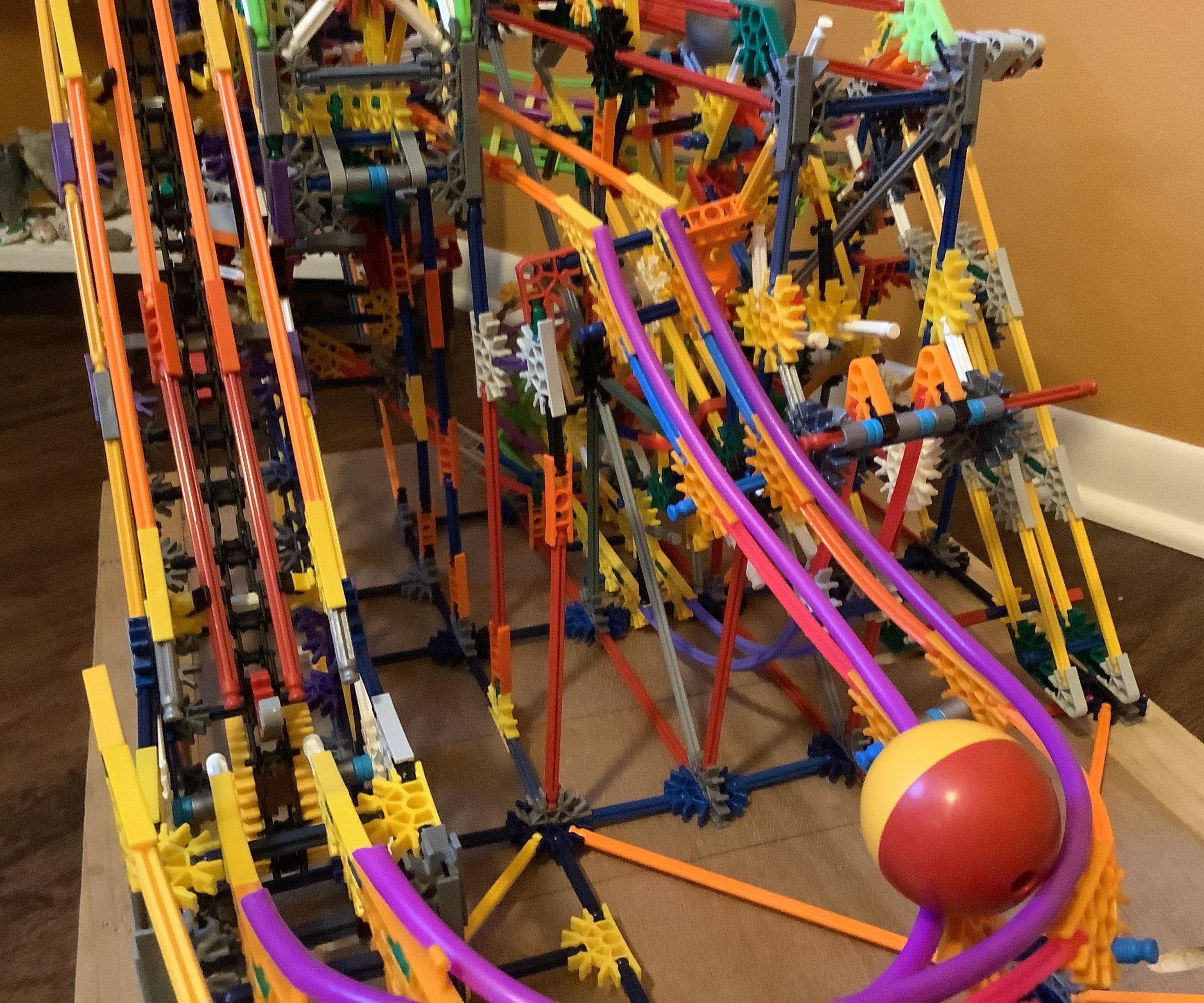 K’nex Ball Machine: Infinity