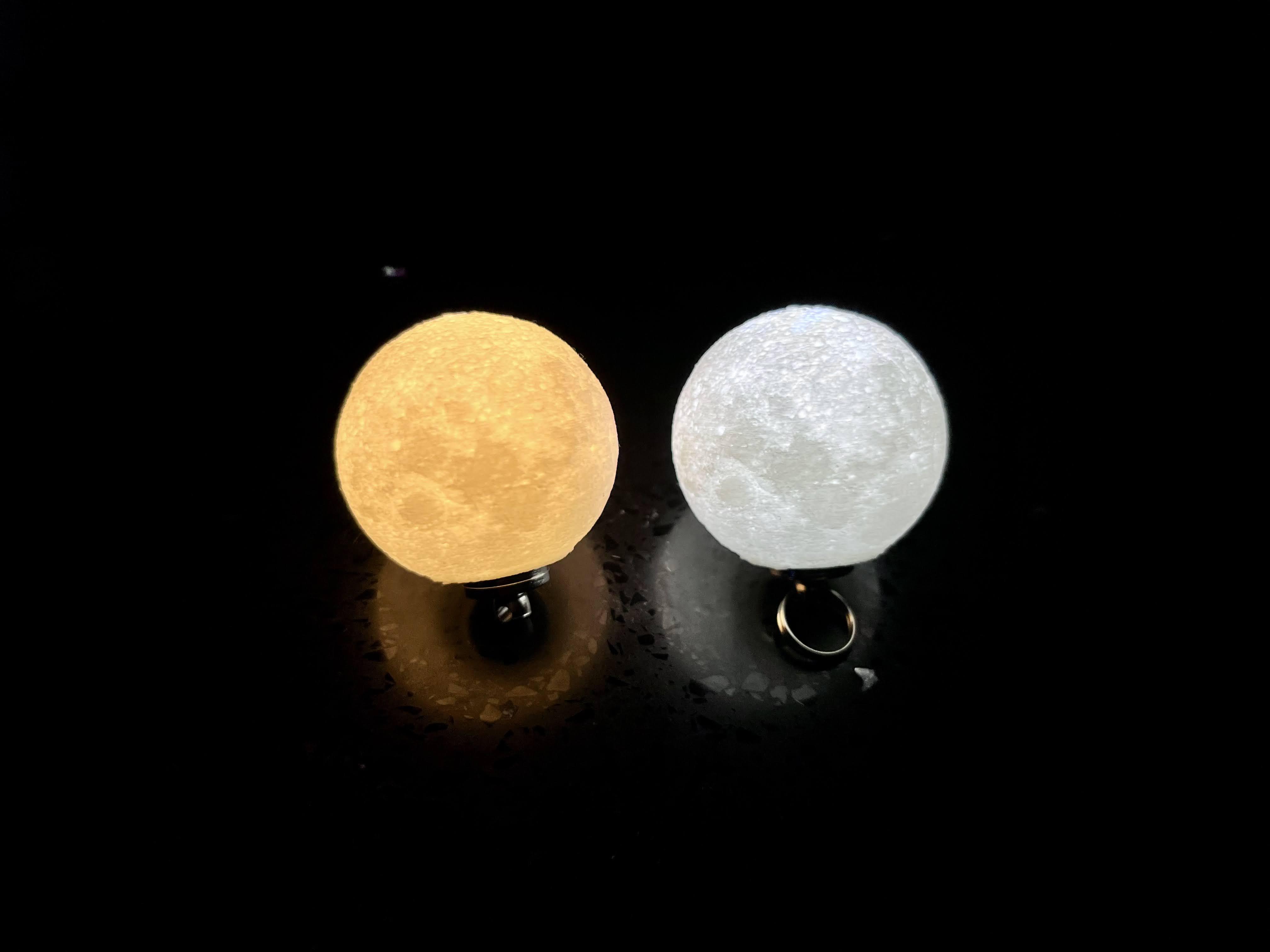 Lazy Tailor-made Moon Lamp