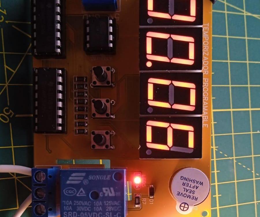 PROGRAMMABLE TIMER WITH ATTINY85