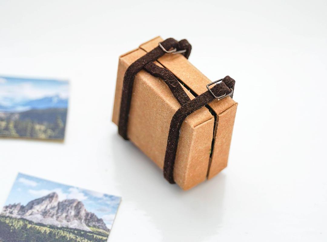 DIY Miniature Suitcase | How to Make a Mini 1/12 Picnic Hamper