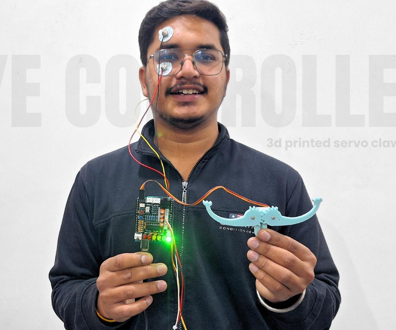 Control a Servo Claw Using Your Eye Blinks (EOG)