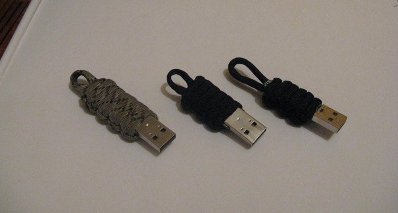 Easy Paracord USB Flash Drive Case