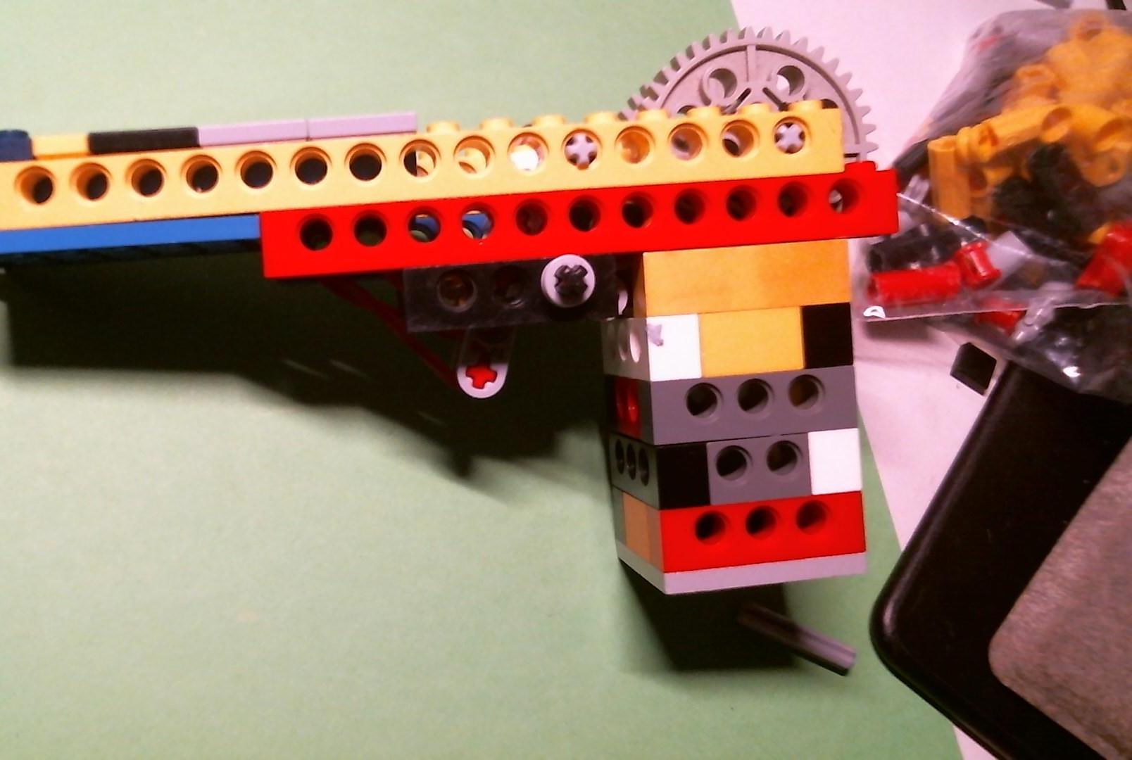 Lego Automatic Rubber Band Gun