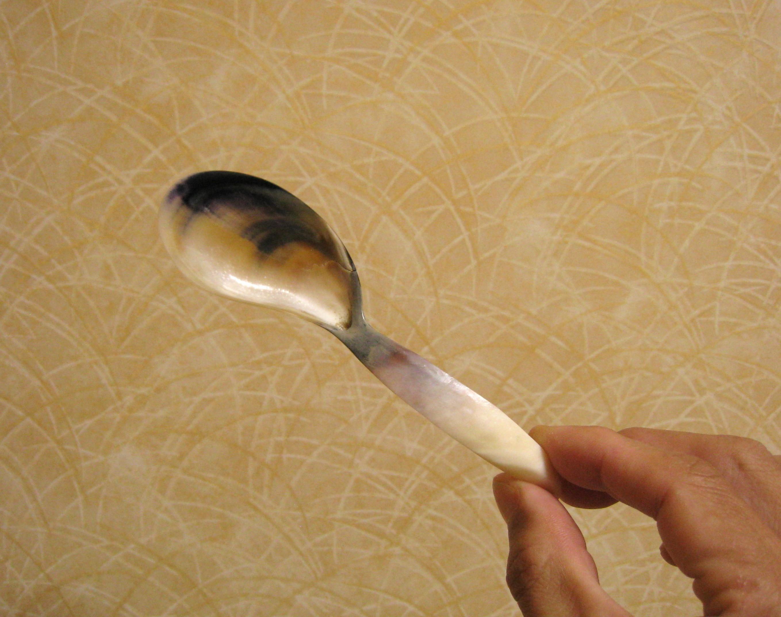 Chinese Soup Spoon Making Out of Mussel