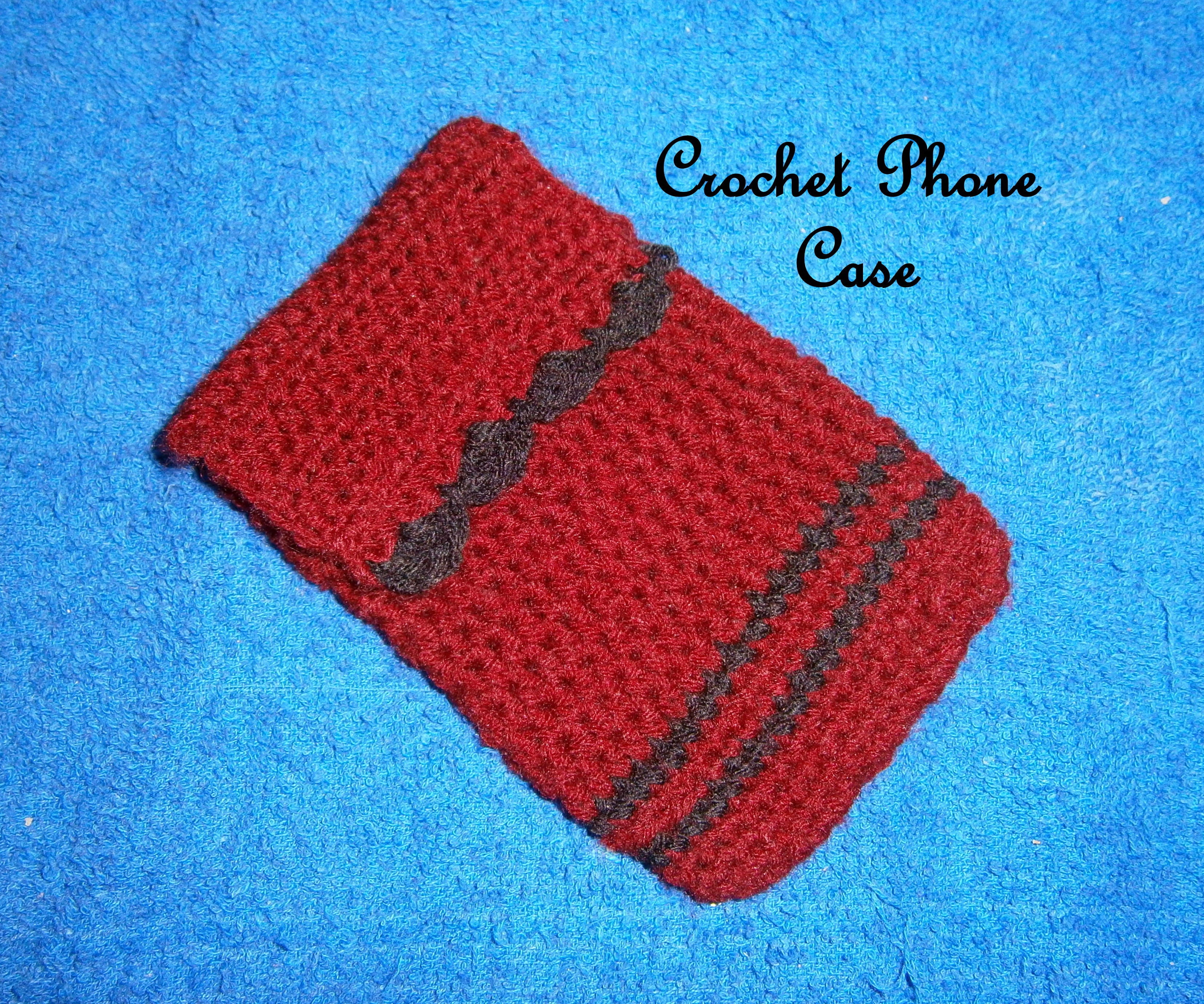 DIY Crochet Phone Case