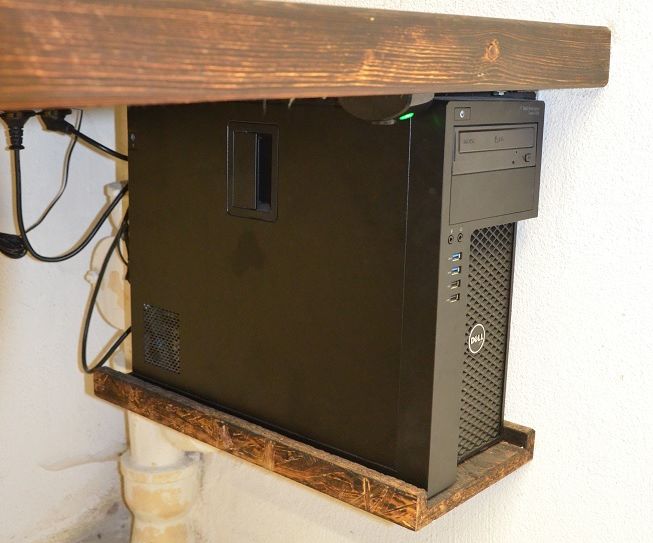 Floating PC Mount