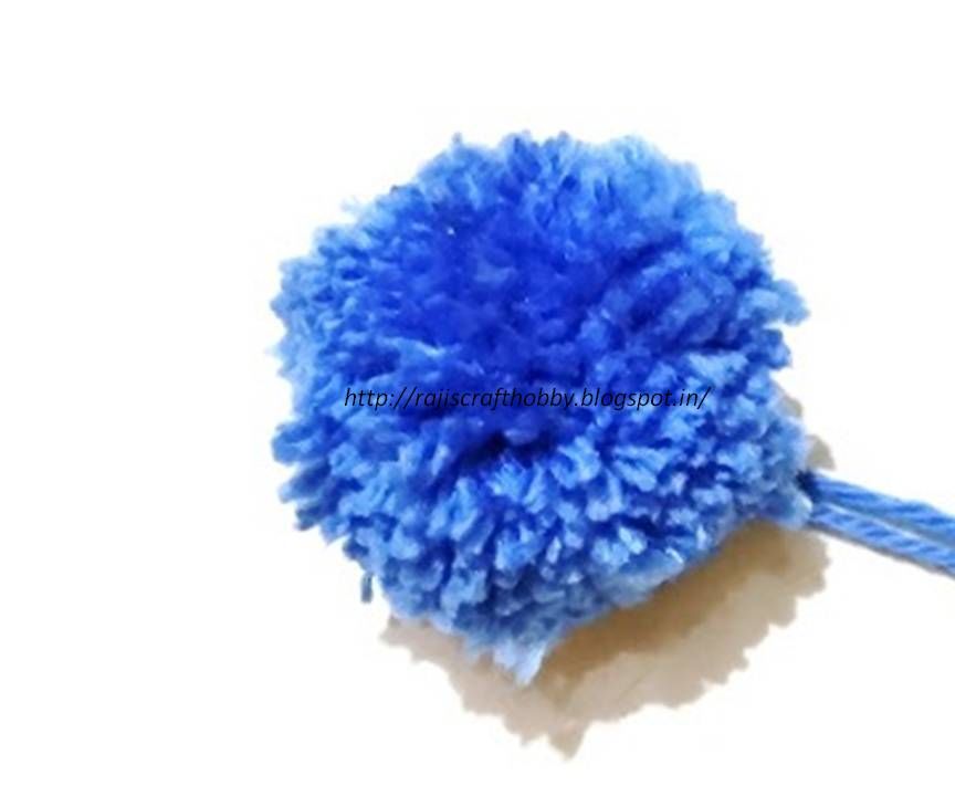 Yarn Pom Pom(Using Your Fingers) 