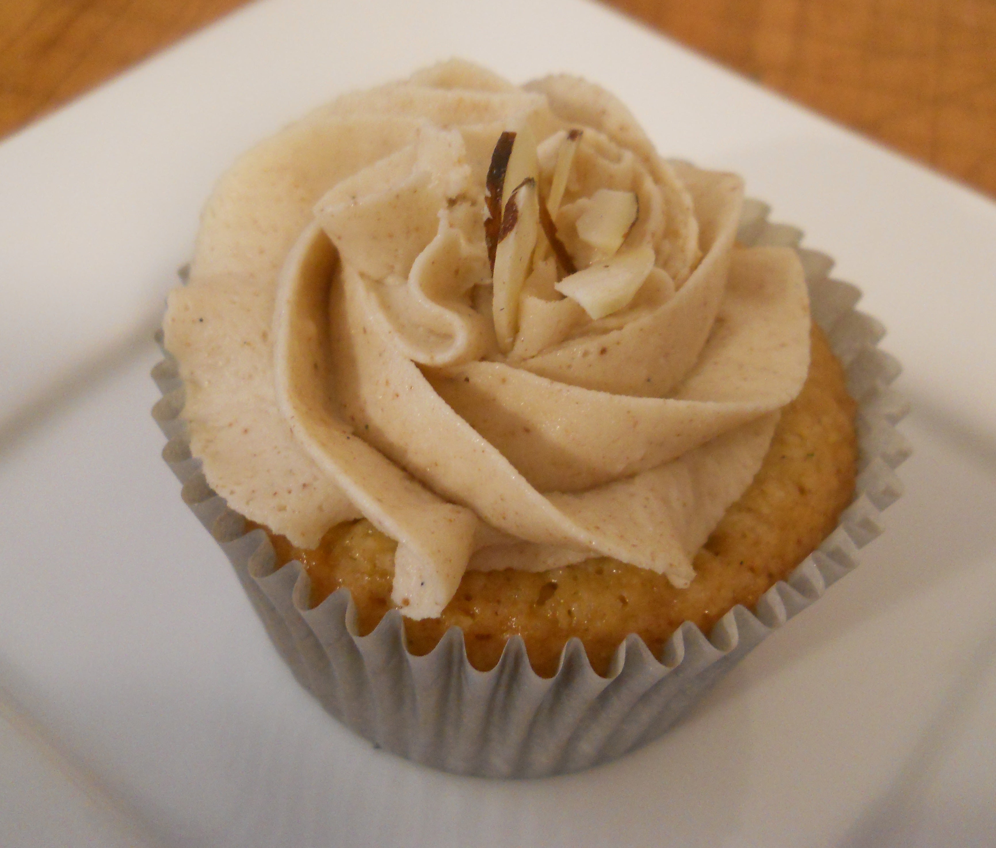 Almond and Brown Butter Cupcakes