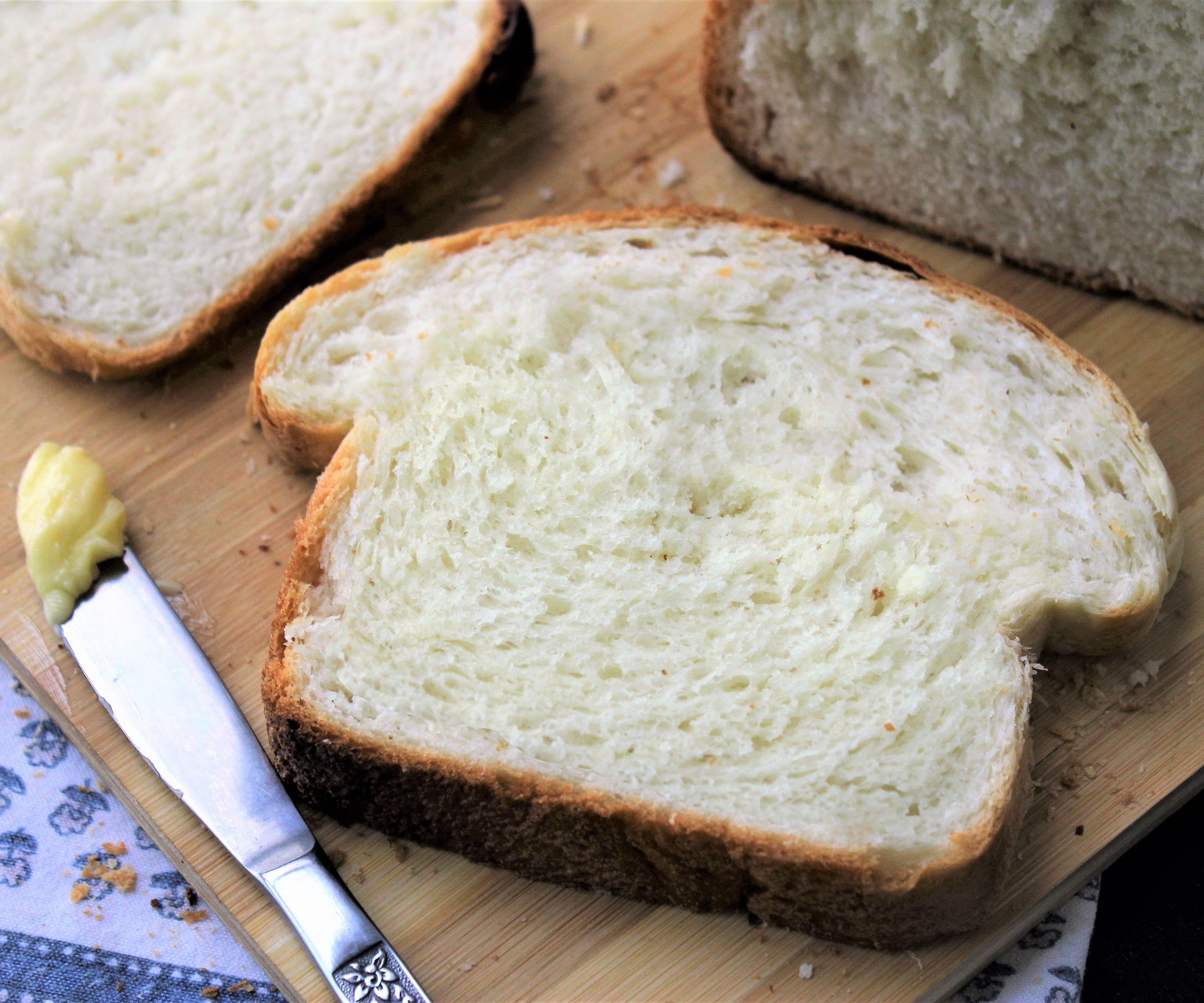 FAILPROOF White Sandwich Bread (almost No-knead)