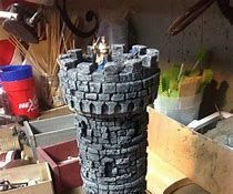 DIY Dice Tower Out of a Pringle Chip Can