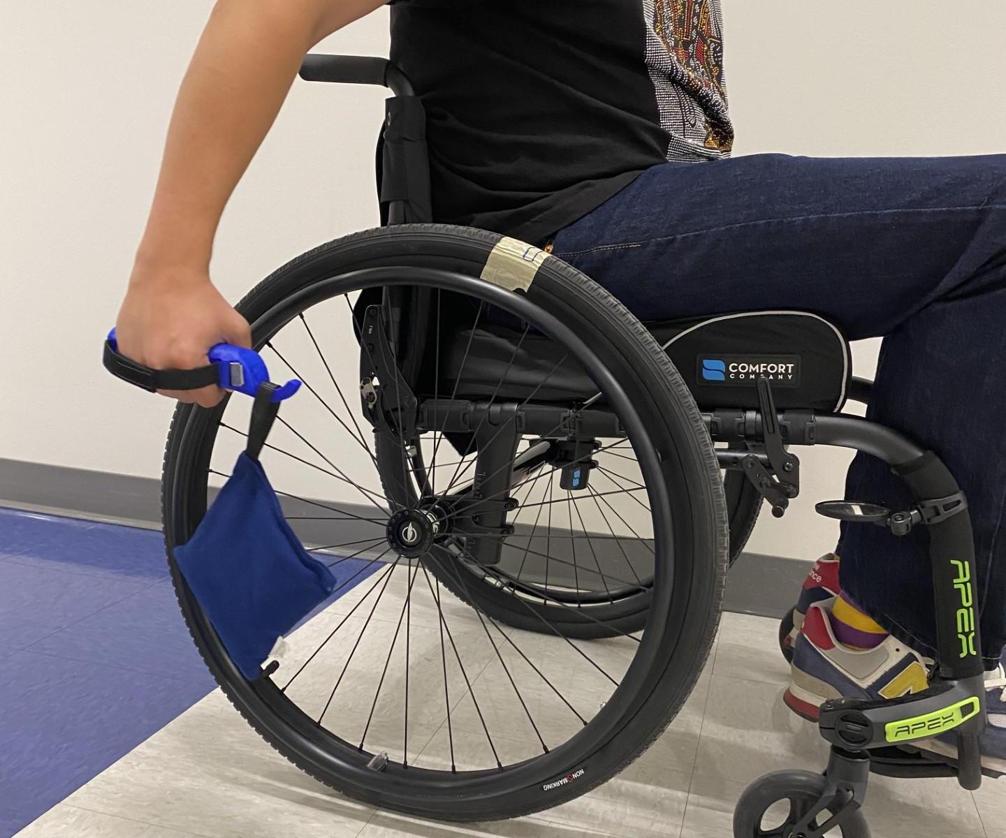 Assistive Cornhole Device