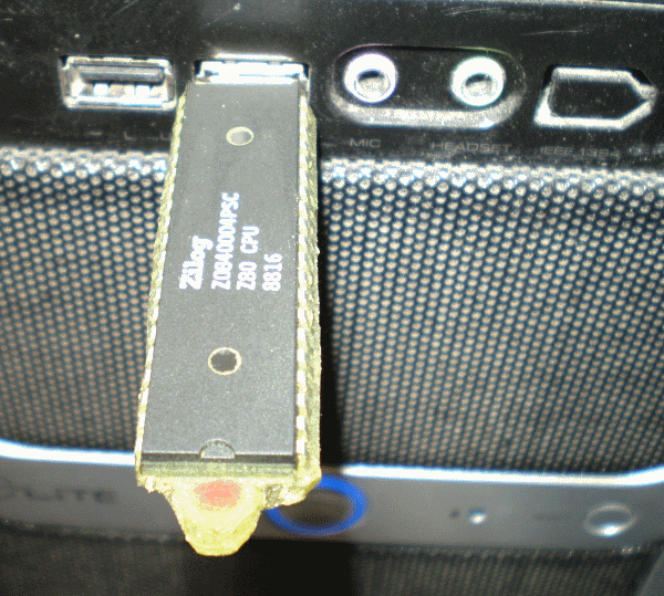 Z80 CPU Thumbdrive