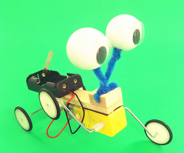 DIY Cute and Lively Big-Big Eyes Robot Toy for Kids