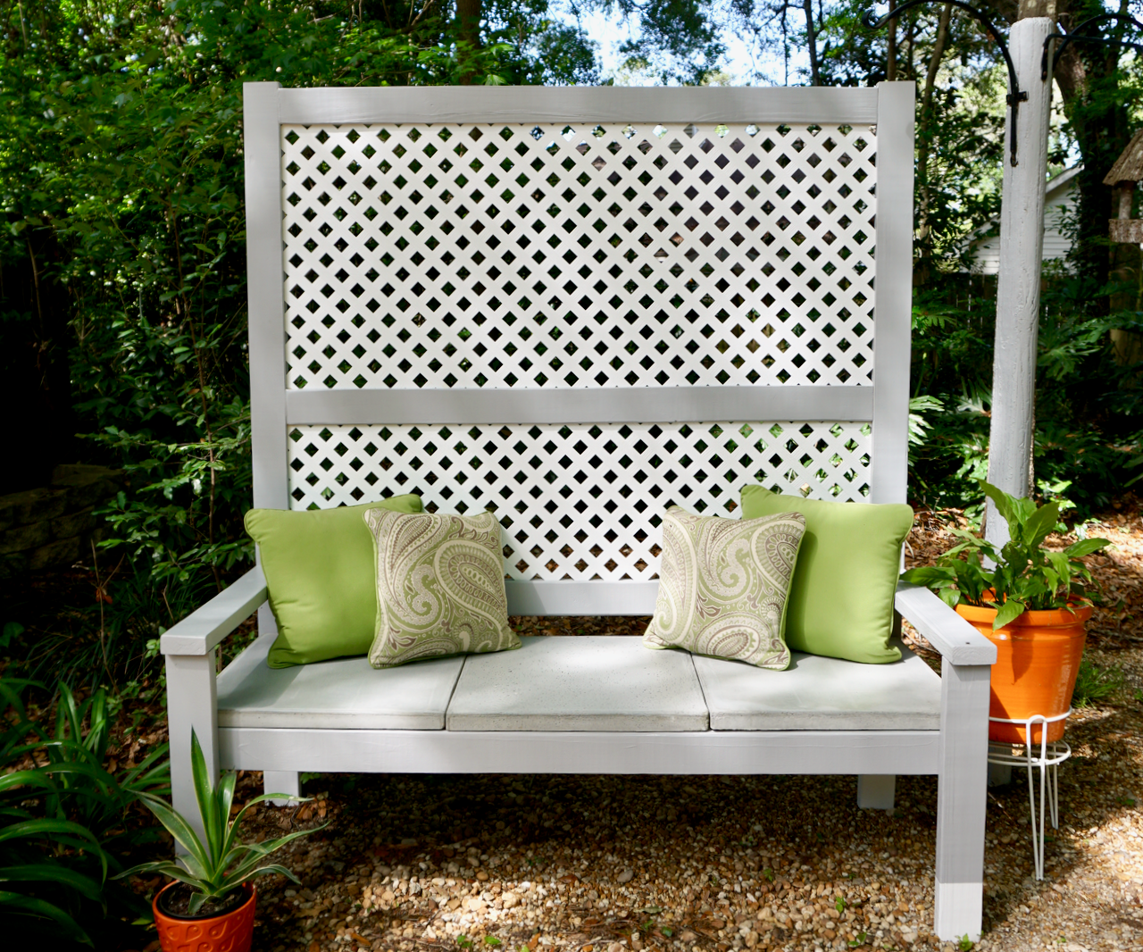 Outdoor Privacy Bench With Concrete Seat