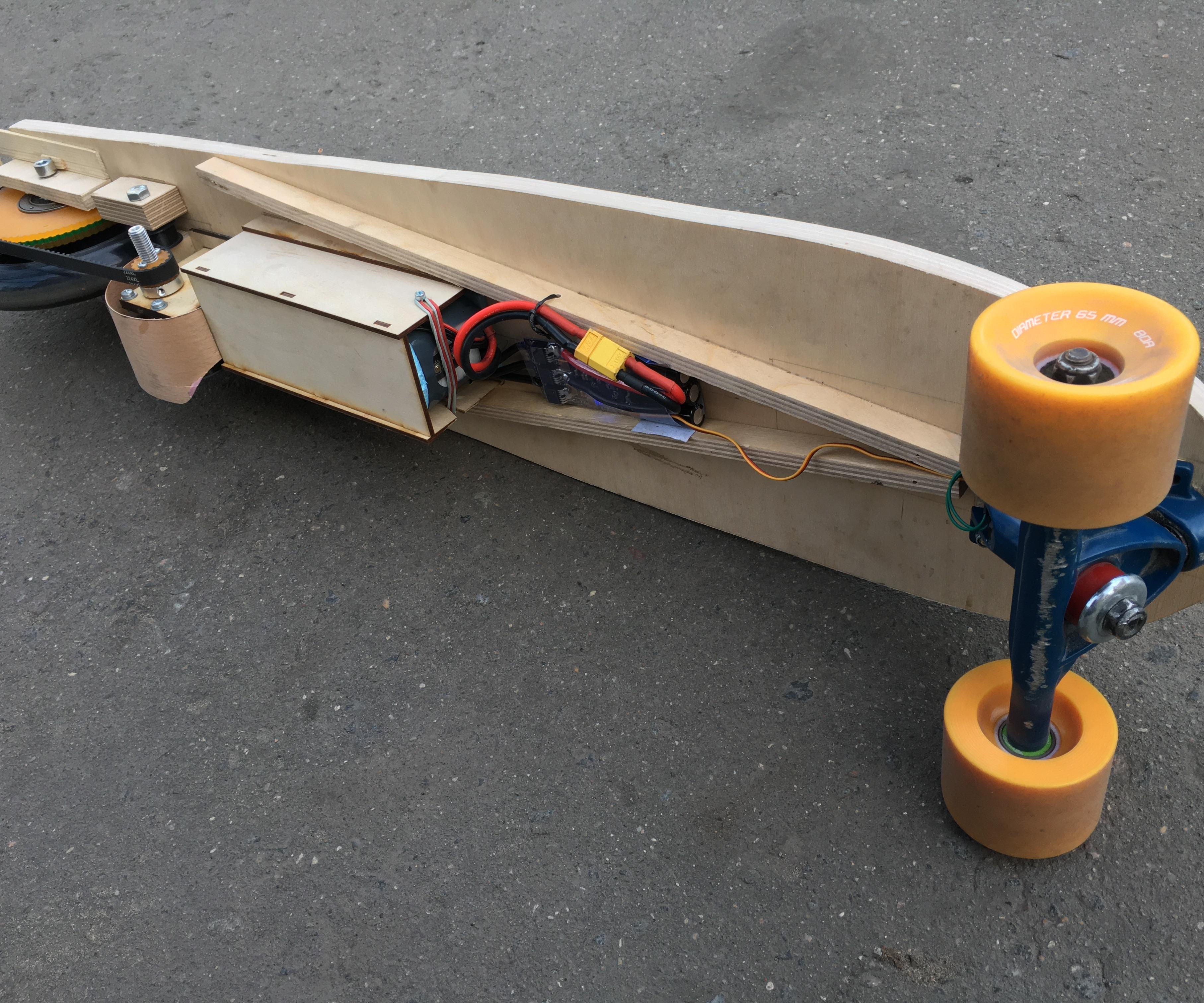 Three-wheel Electric Longboard