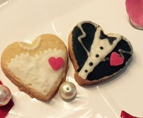 Personalized Wedding Favours-Bride N Groom Cookies