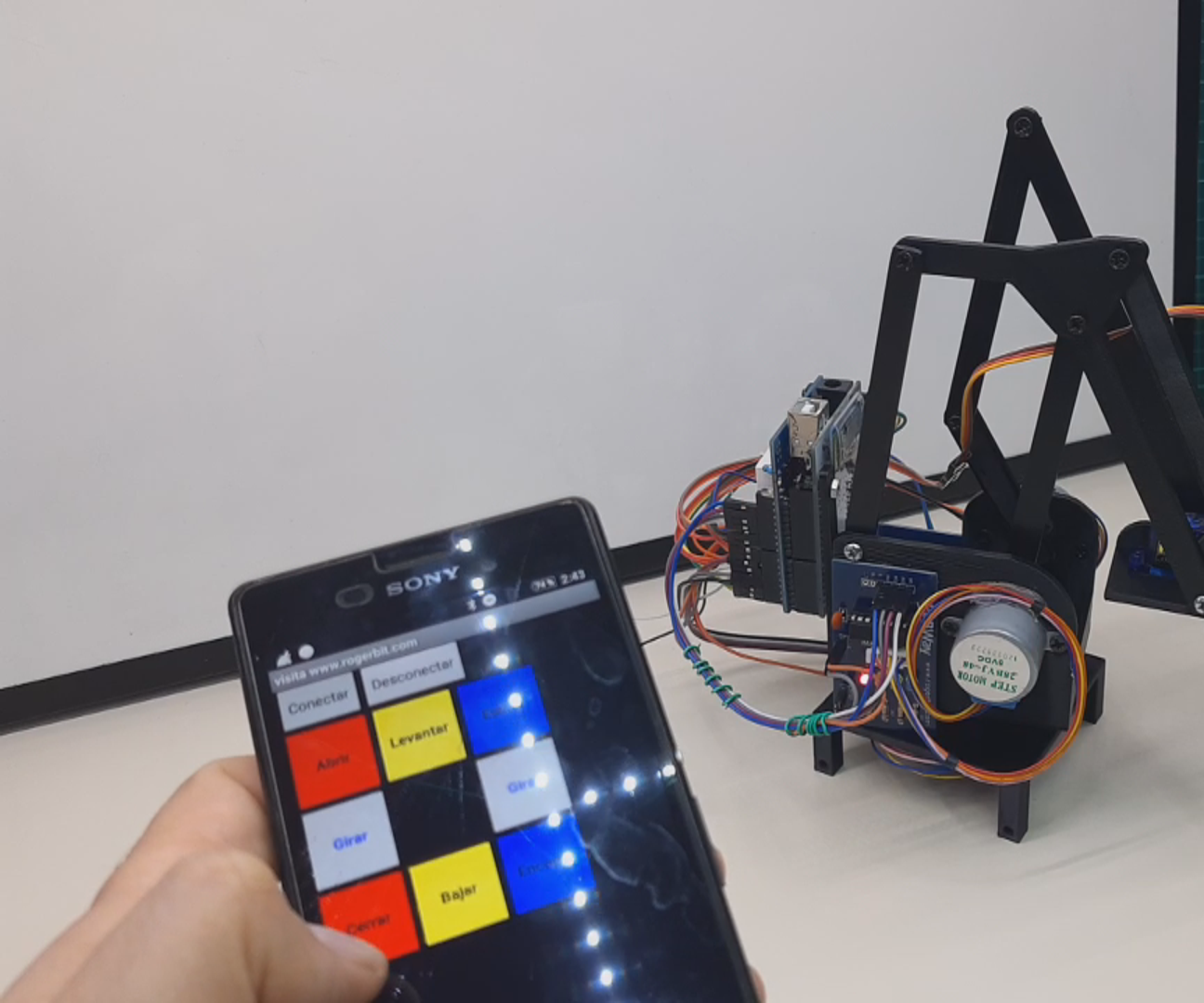 3D Robotic Arm With Bluetooth Controlled Stepper Motors