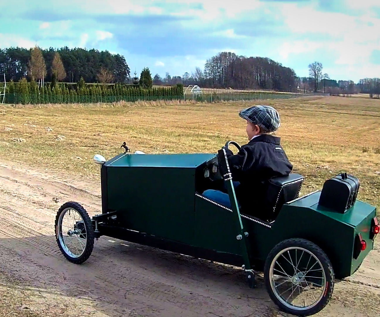 Electric Go Kart in Retro Style (for Kids)