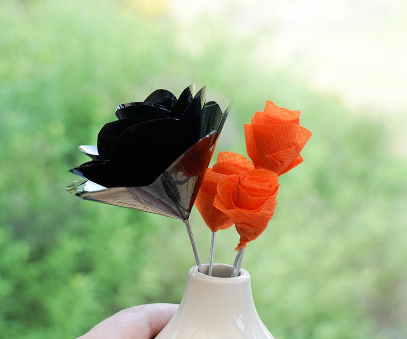 A Rose Made From Recycled VHS Tape | Quick & Easy Flower Bouquet | Orange & Black Halloween DIY