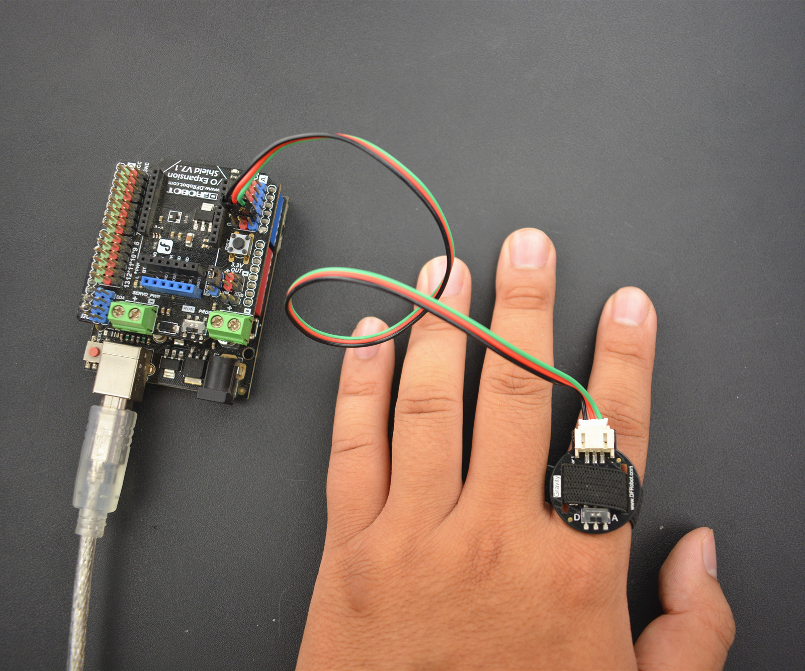 Wearable Arduino Lie-detecting Ring