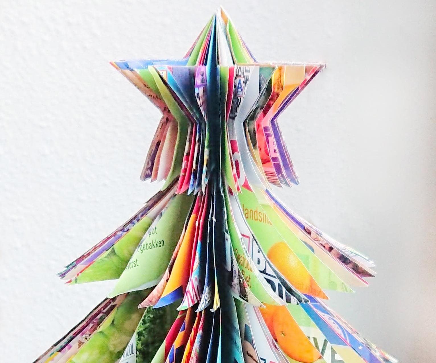 Simple Up-cycled Paper Christmas Tree🌲