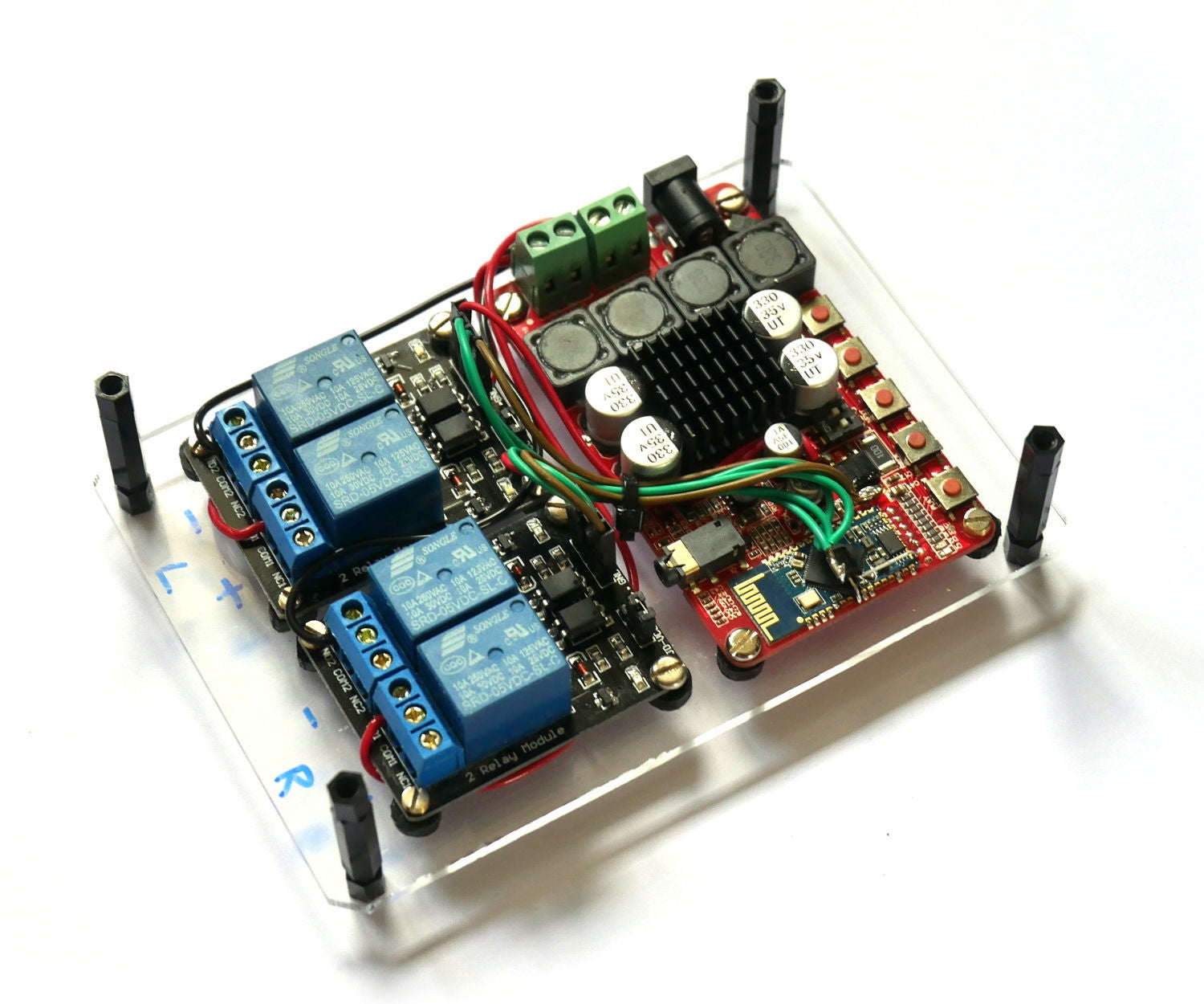Auto-switching Bluetooth Amplifier