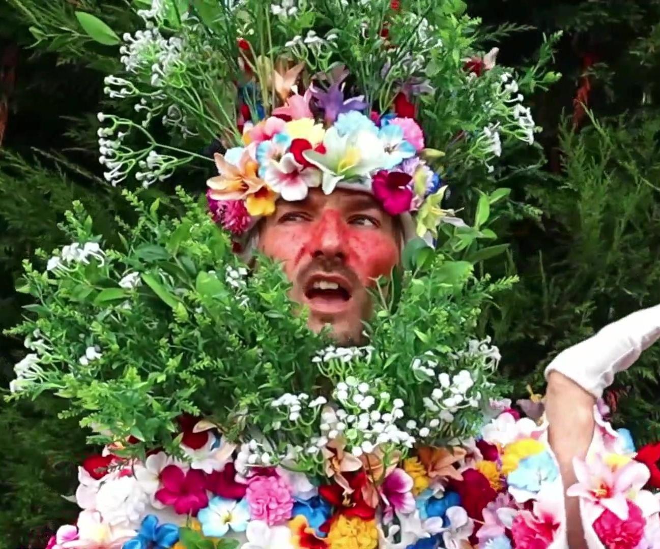 Midsommar May Queen Halloween Costume