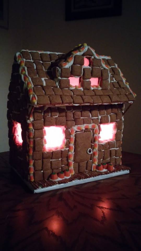 Halloween Gingerbread House With Lights
