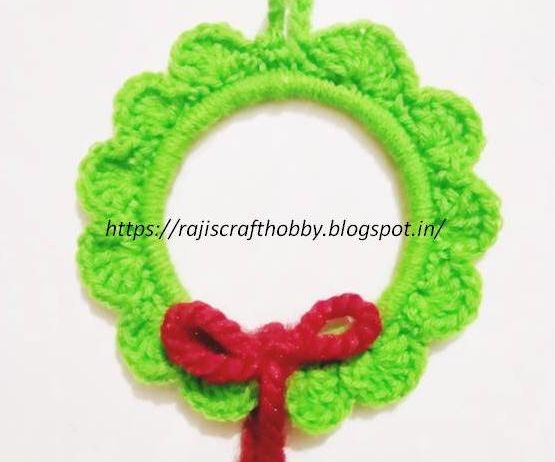 Easy DIY Crochet Wreath Ornament