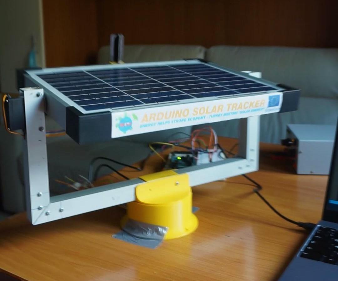 Arduino Large and Productive Solar Tracker - Do It Yourself