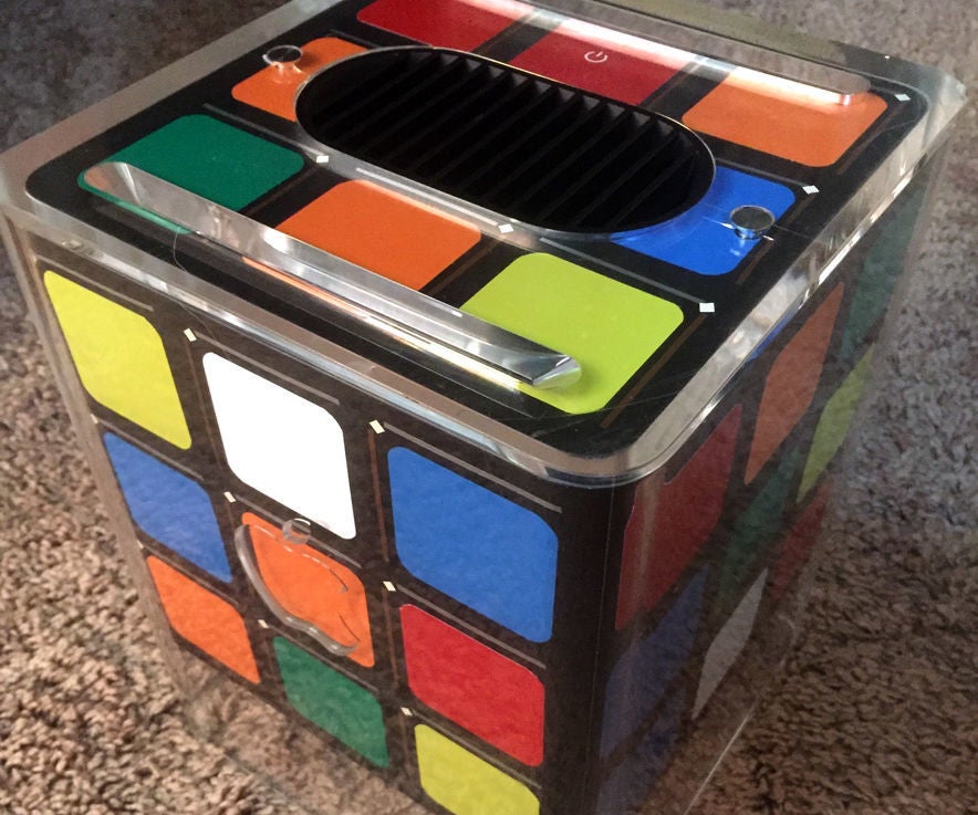 Apple G4 Cube Case Mod Rubik Style Hackintosh