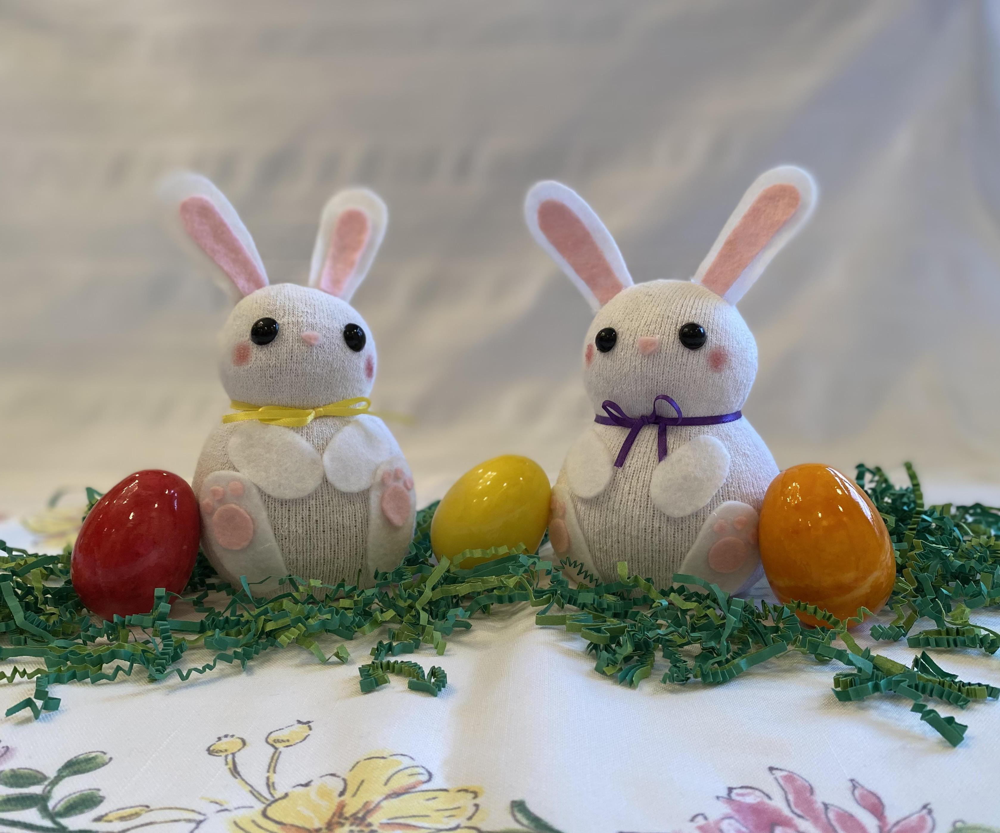 Easy Sock Easter Bunny