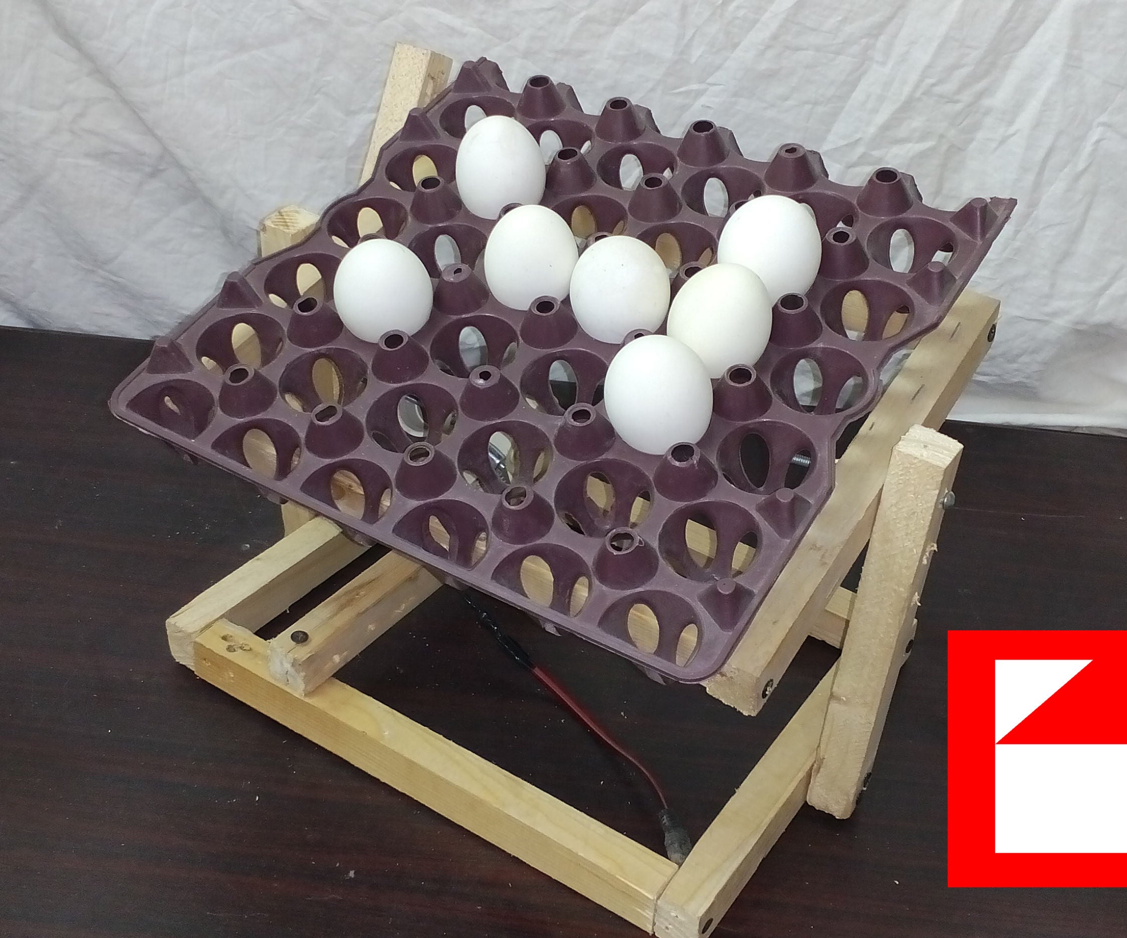 Automatic Turning Egg Incubator Tray From Wood