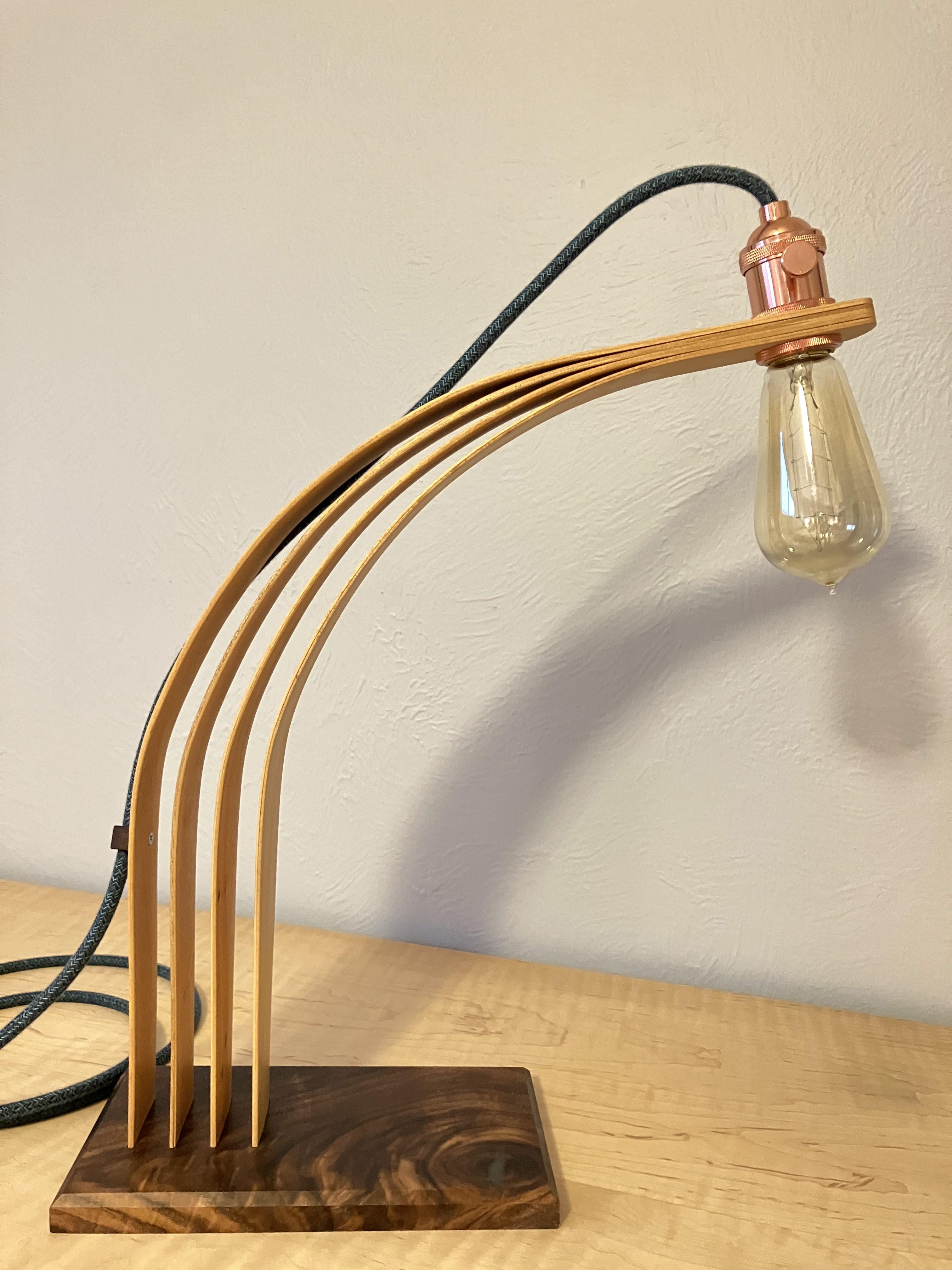 Bent Lamination Lamp