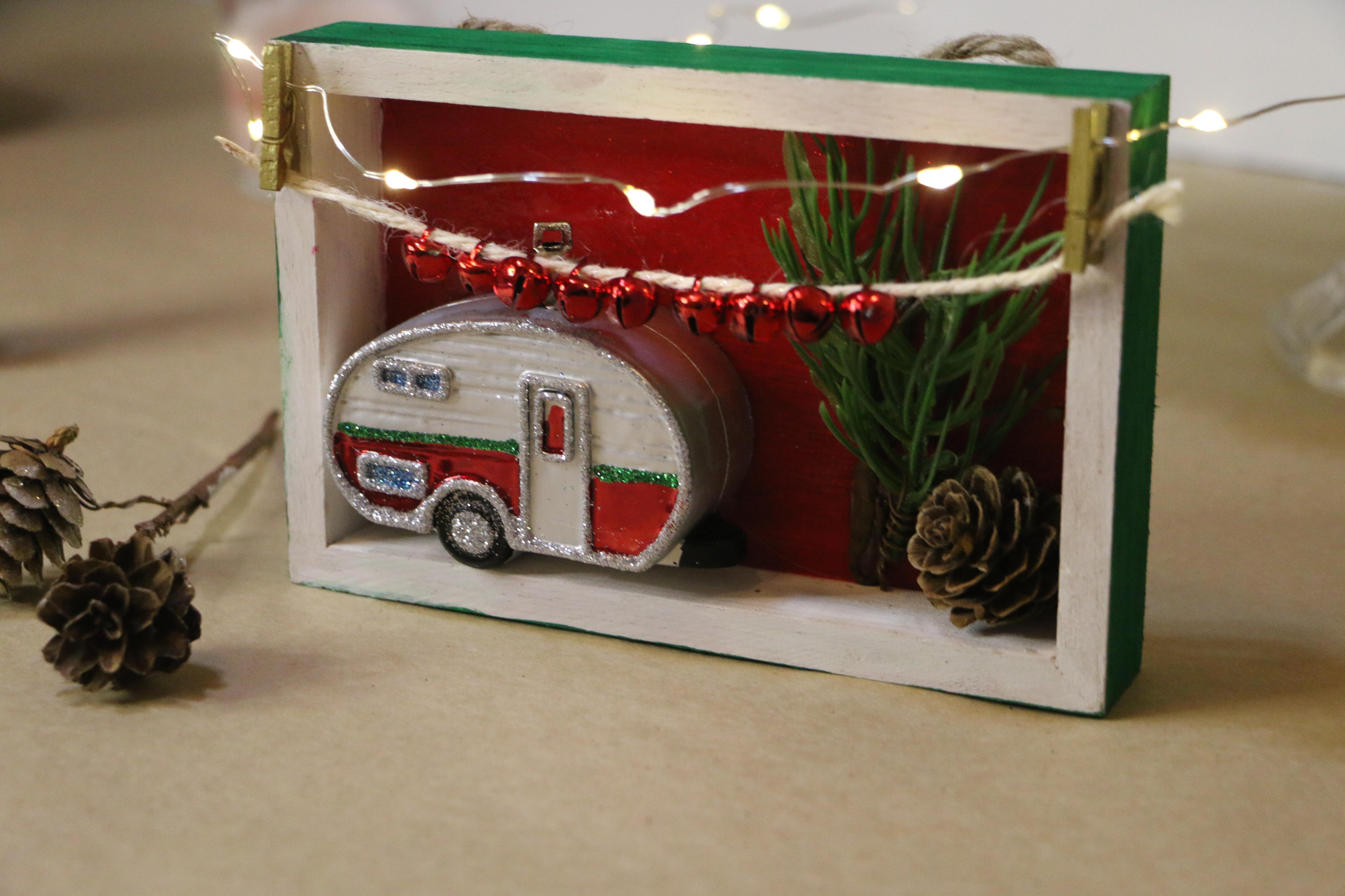 DIY Christmas Camper Shadow Box