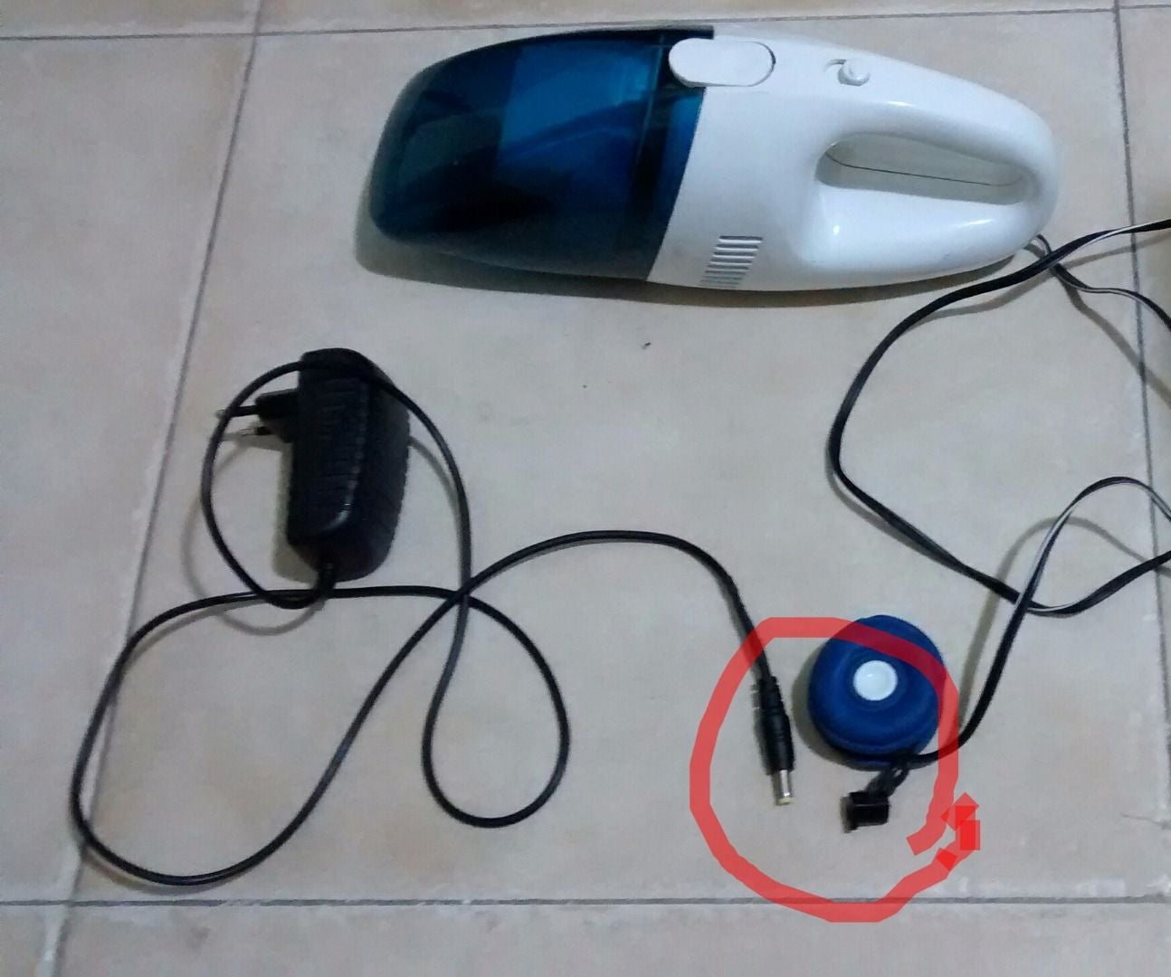 DIY Mini Vacuum Cleaner