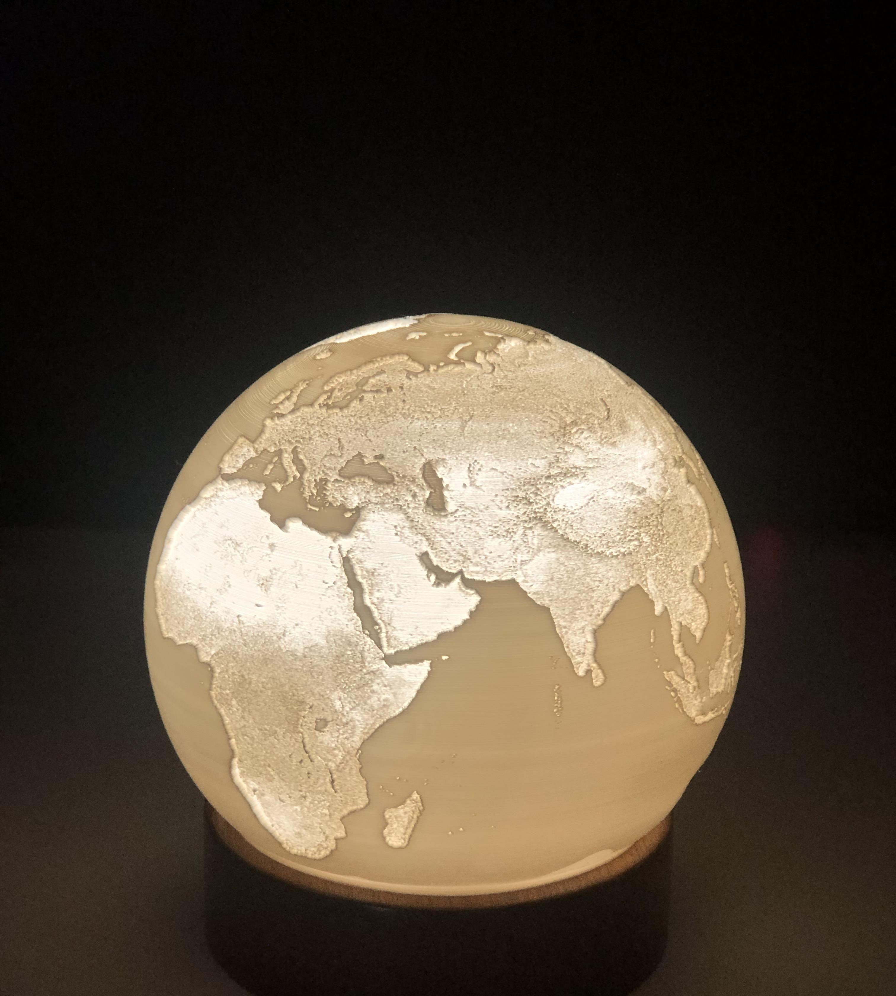 Spherical Lithophane Lamp